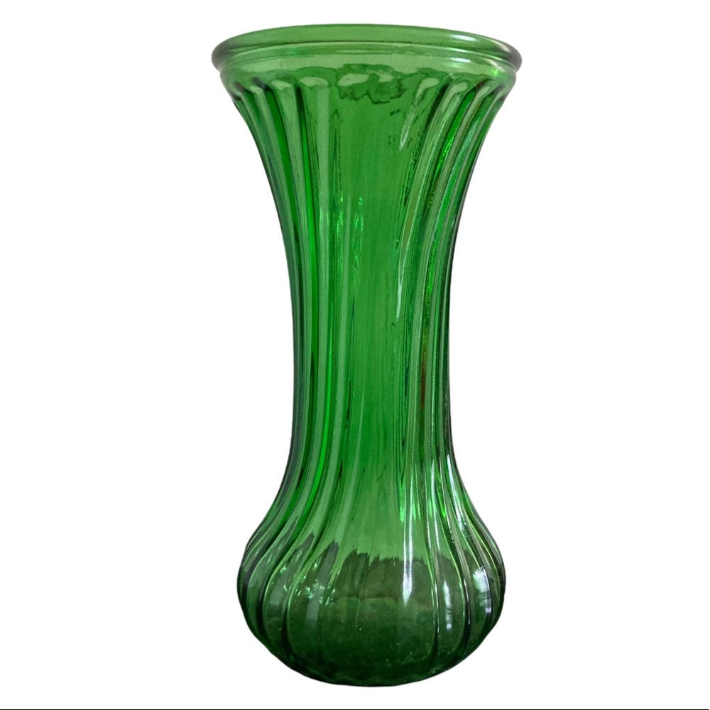 Vintage green Hoosier glass vase “Swirl”
